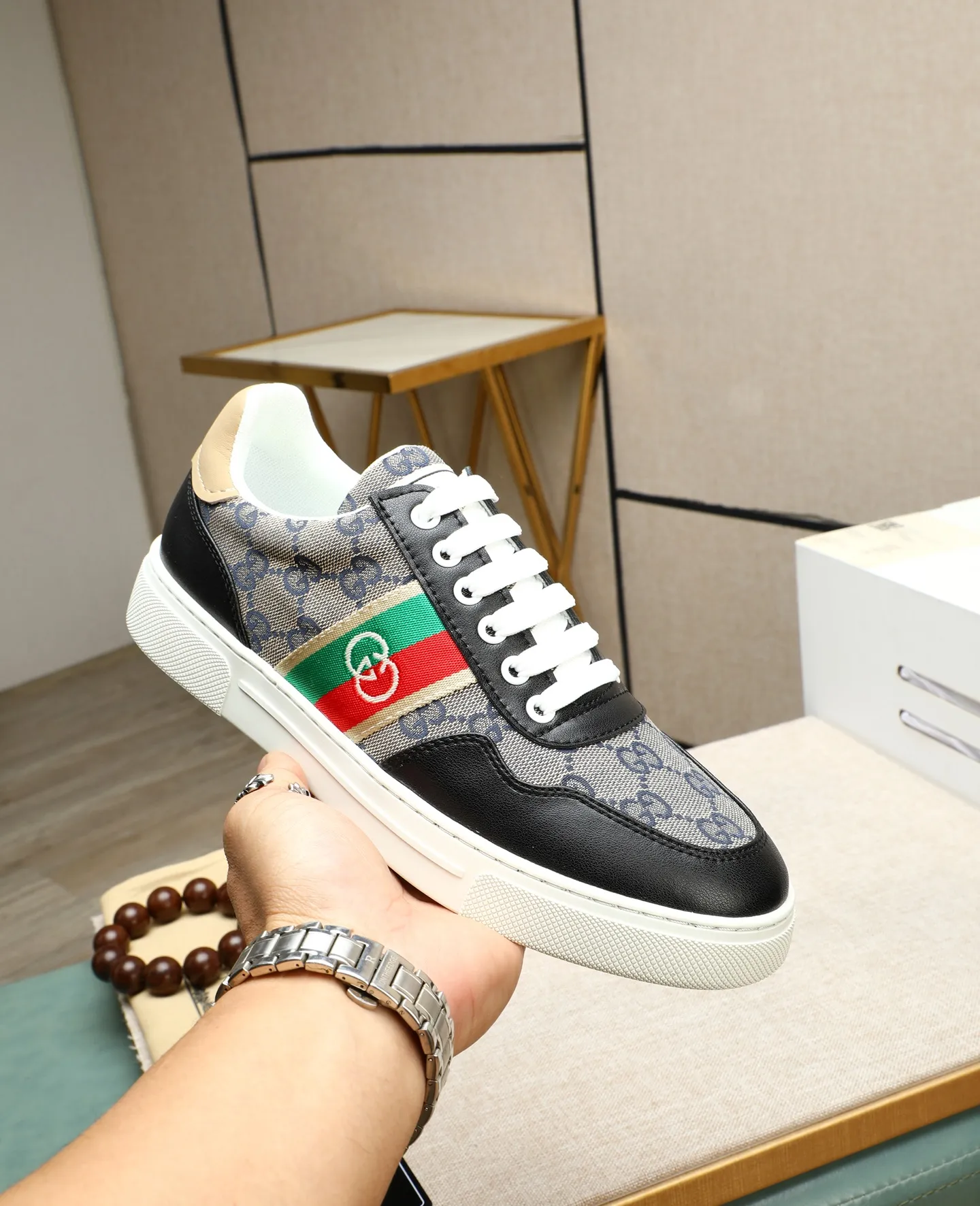 Men's men's shoes 💰440 GUCCI🔍🔍The latest model is on sale at the same time at the counter. Original calfskin imported from Italy, genuine leather lining, (high-end, noble, and classy) with exquisite workmanship. Sole: Original sole provided by the original factory, ⚠Exclusive double-layer movable molded sole super comfortable⚠, real shot 🎬The real thing is better🔍🔍"High quality·Follow the order" Code number 38-44
